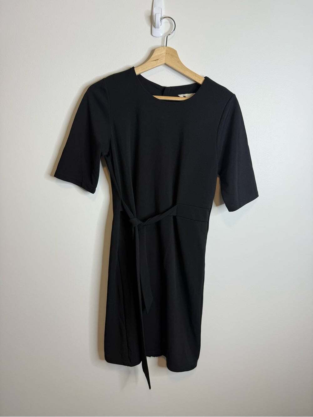 Yumi Kim Black Midi Dress with Self-Tie Waist ModCloth size small 6